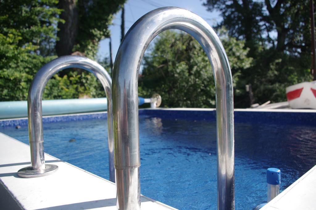 Peniche Le Hasard Bed and Breakfast Villeneuve-lès-Avignon Εξωτερικό φωτογραφία