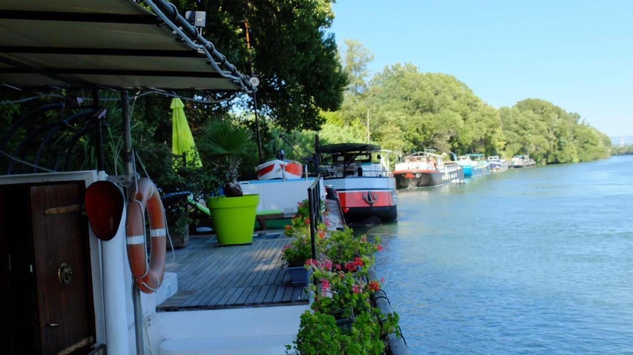 Peniche Le Hasard Bed and Breakfast Villeneuve-lès-Avignon Εξωτερικό φωτογραφία